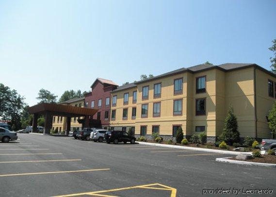 Tunkhannock Comfort Inn & Suites מראה חיצוני תמונה