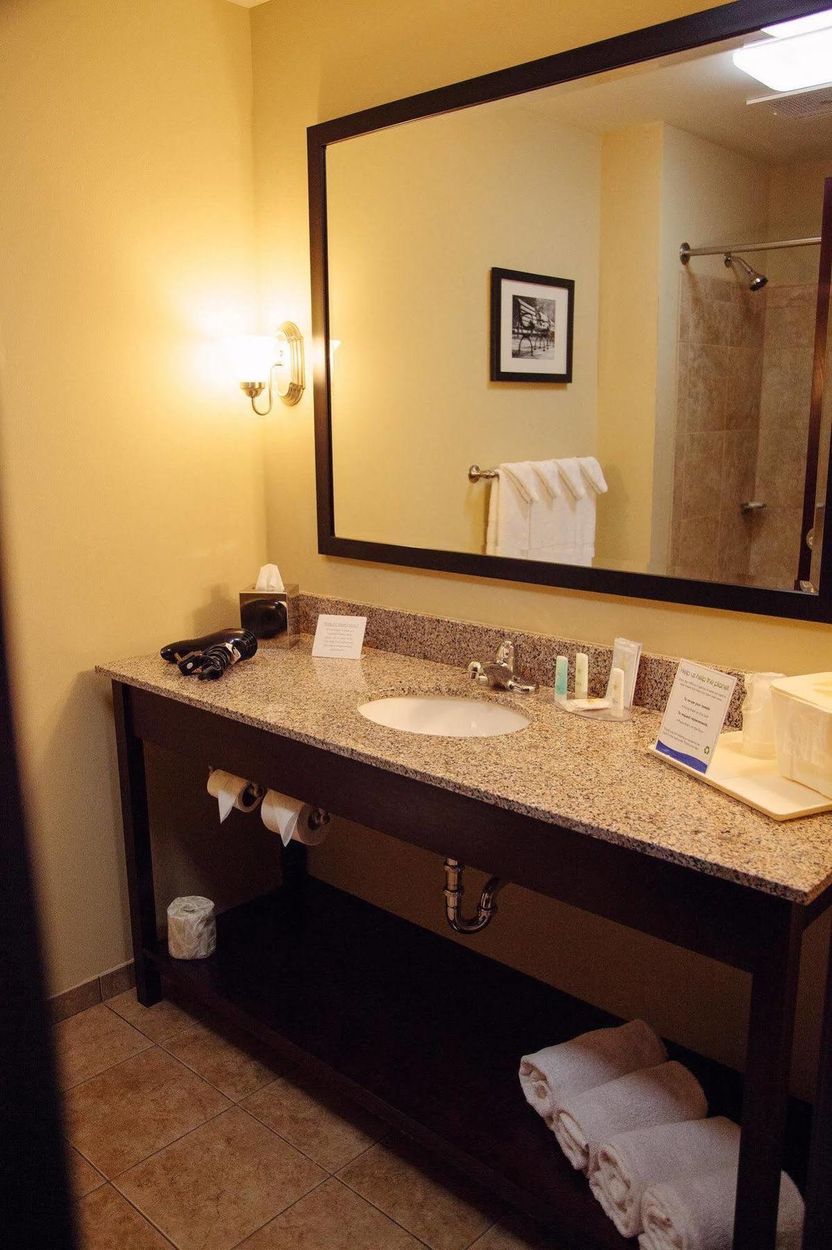 Tunkhannock Comfort Inn & Suites מראה חיצוני תמונה